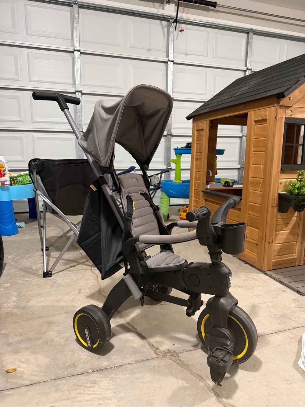 Doona Liki Trike Kids 3-in-1 Trike with Gray Canopy and Seat